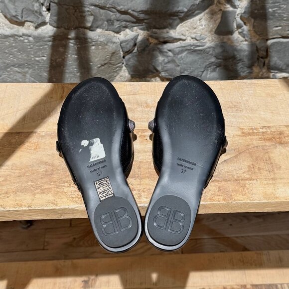 Balenciaga Cagole Black Leather Flat Sandals - Picture 8 of 10